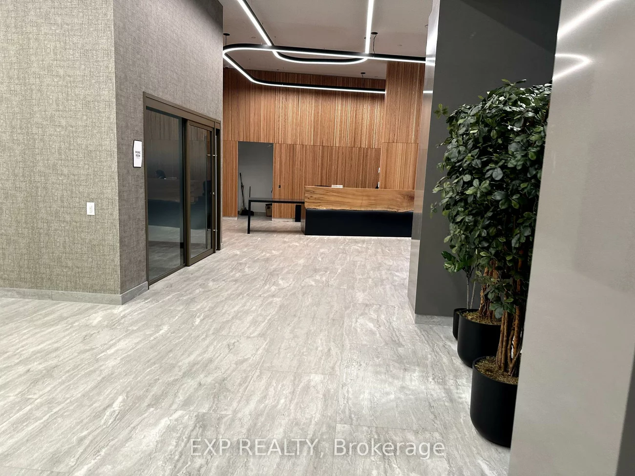2485, Eglinton, Central Erin Mills, Mississauga