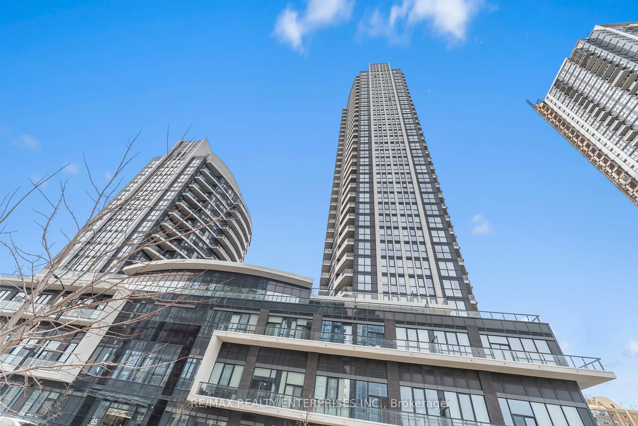 35, Watergarden, Hurontario, Mississauga