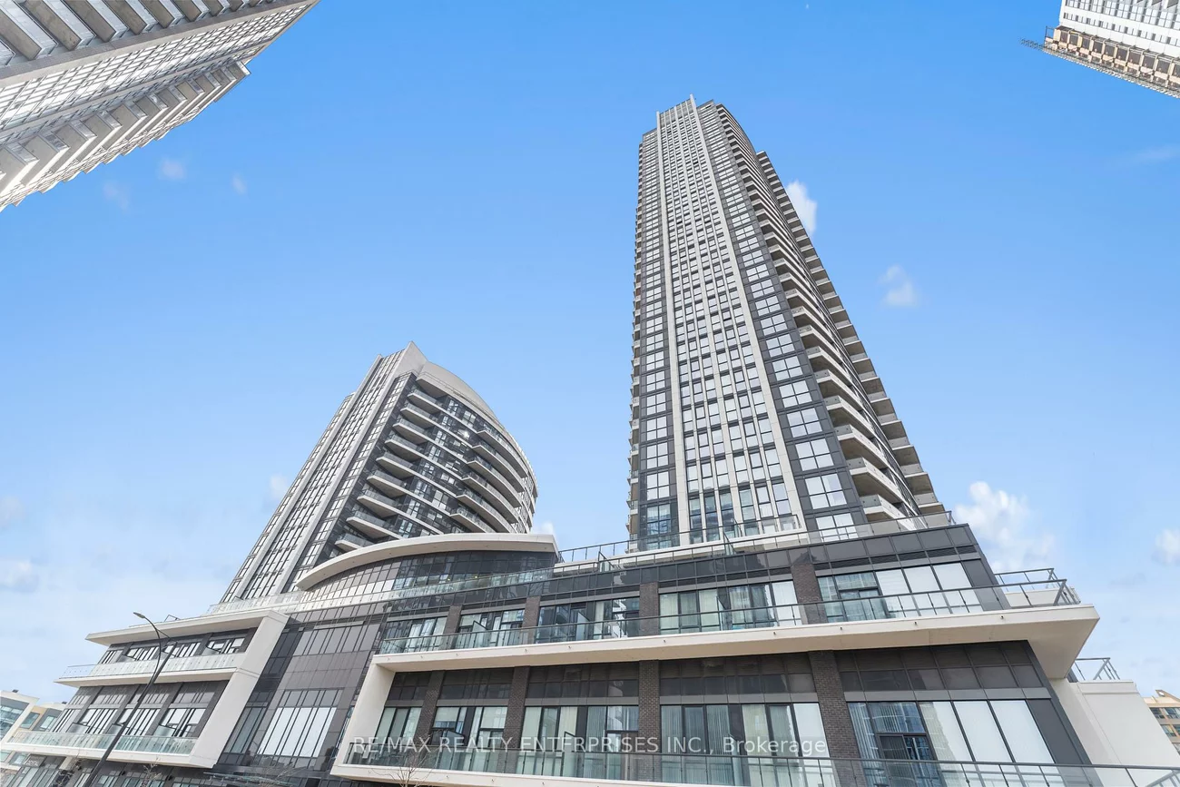 35, Watergarden, Hurontario, Mississauga