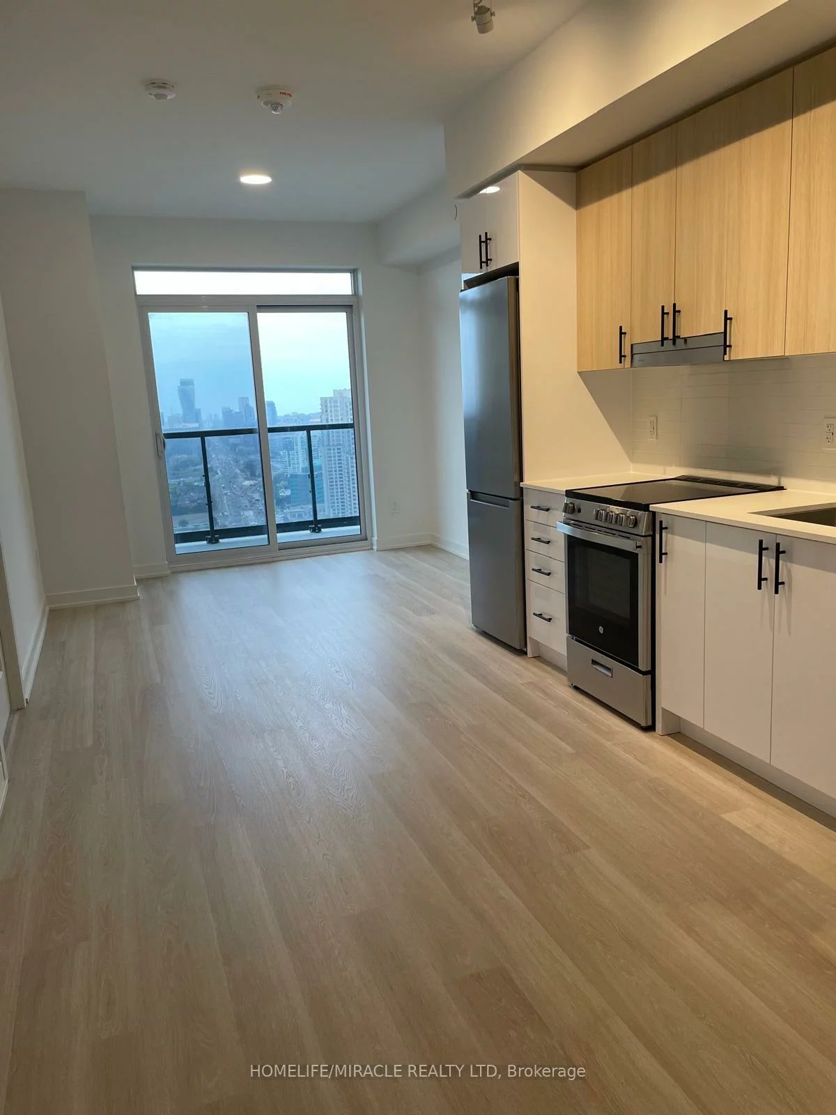 5105, Hurontario, Hurontario, Mississauga