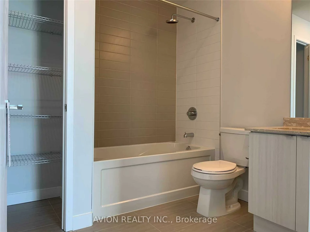 4055, Parkside Village, Creditview, Mississauga