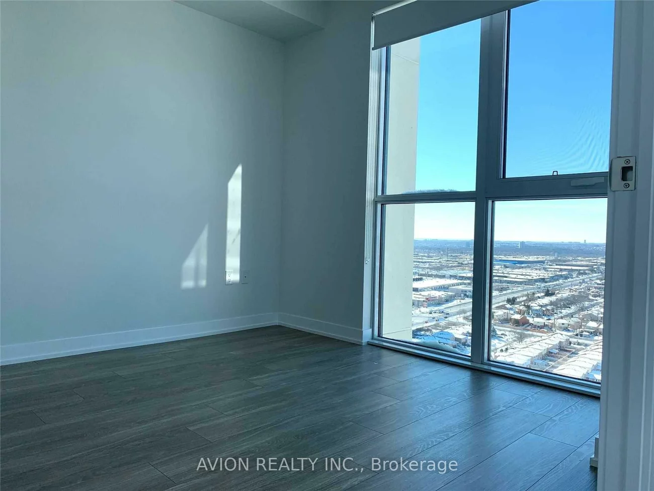 4055, Parkside Village, Creditview, Mississauga