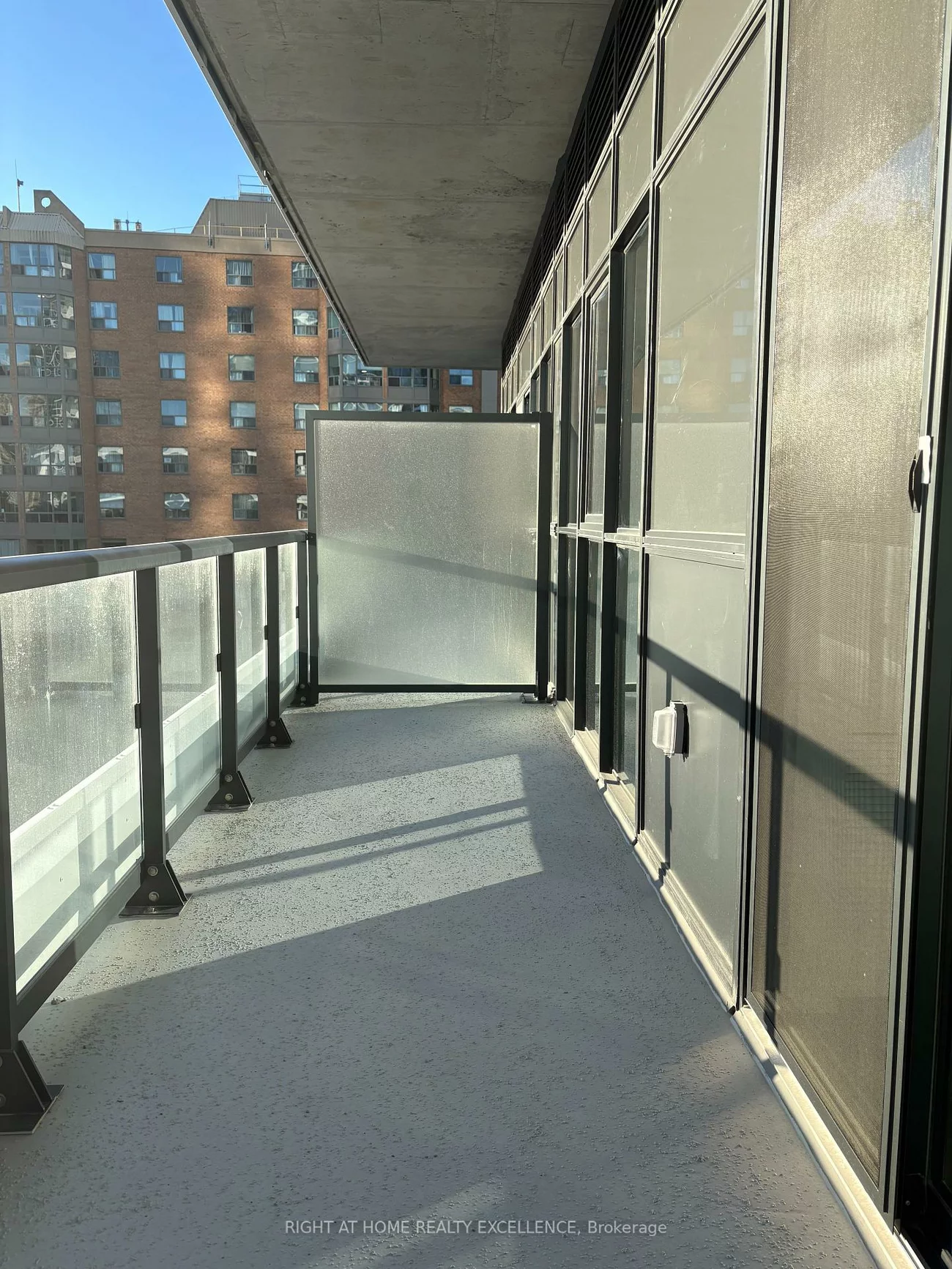 15, Watergarden, Hurontario, Mississauga