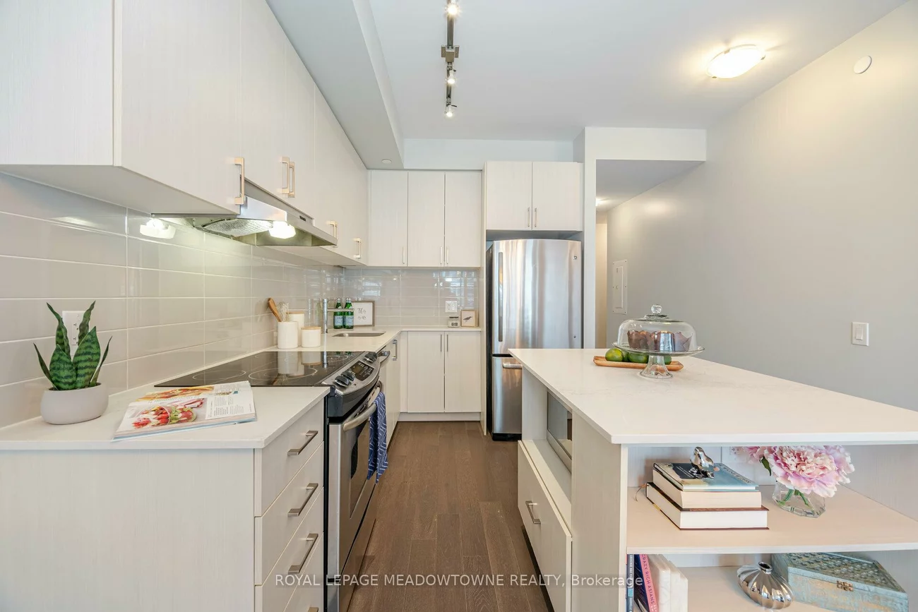 2560, Eglinton, Central Erin Mills, Mississauga