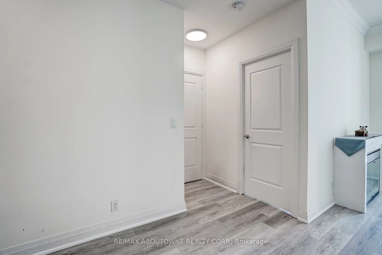 90, Absolute, City Centre, Mississauga