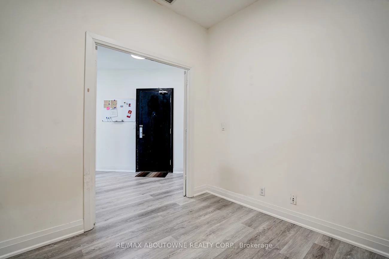 90, Absolute, City Centre, Mississauga