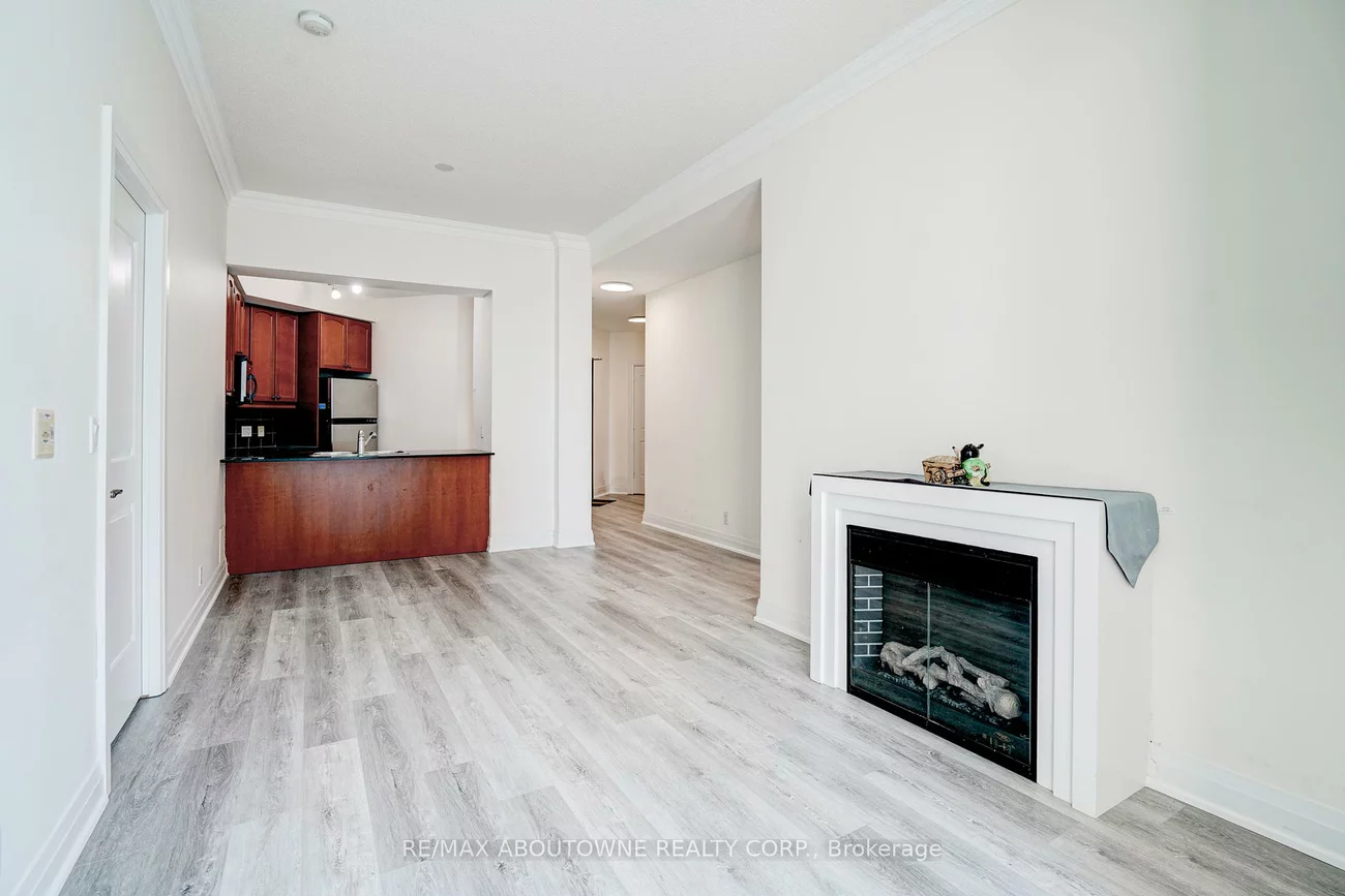 90, Absolute, City Centre, Mississauga