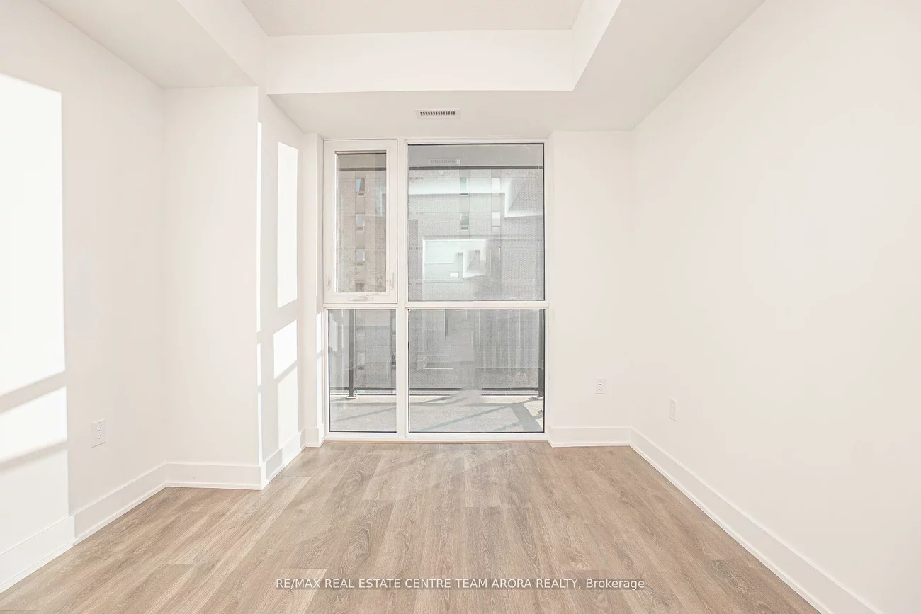 202, Burnhamthorpe, Mississauga Valleys, Mississauga