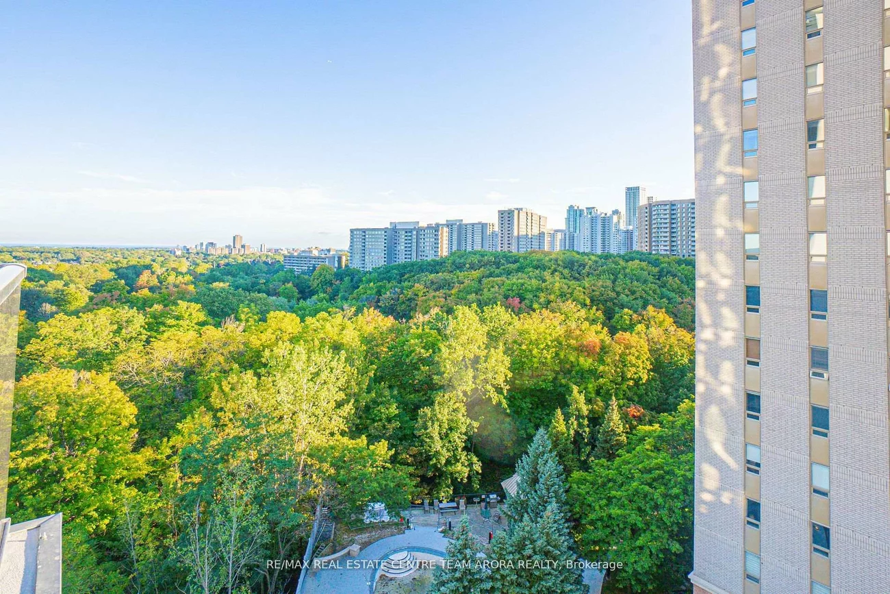 202, Burnhamthorpe, Mississauga Valleys, Mississauga