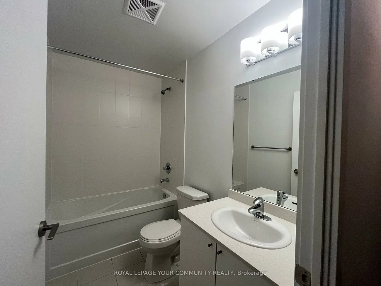 3985, Grand Park, City Centre, Mississauga