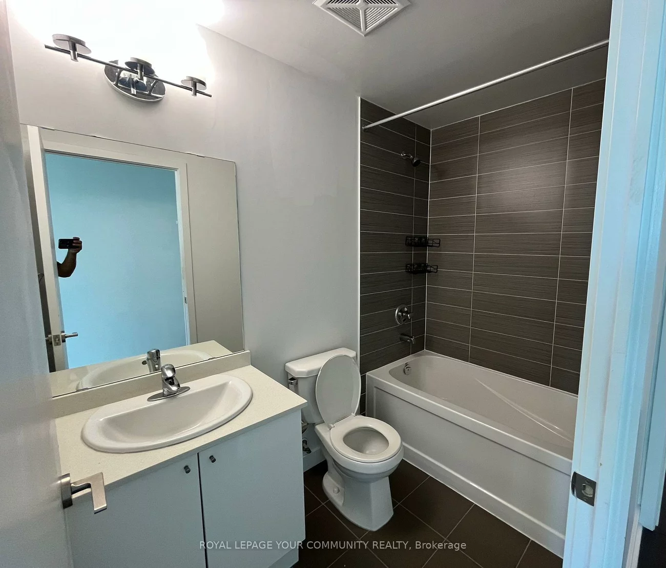 3985, Grand Park, City Centre, Mississauga