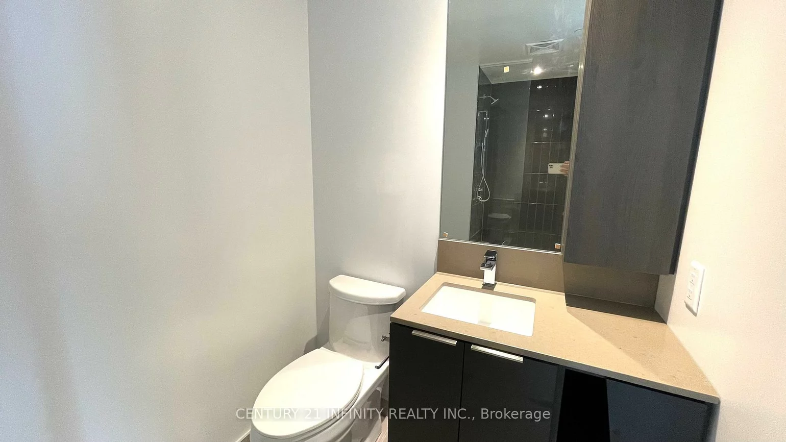 3900, Confederation, City Centre, Mississauga