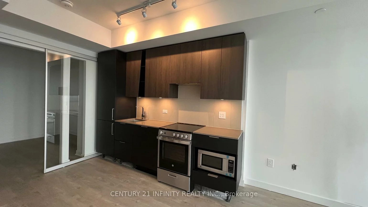 3900, Confederation, City Centre, Mississauga