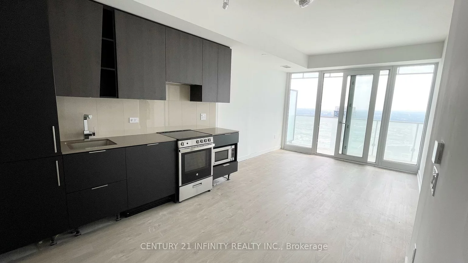 3900, Confederation, City Centre, Mississauga