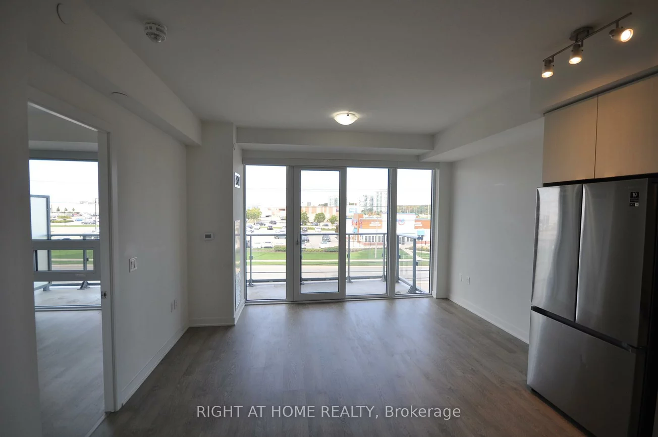 4675, Metcalfe, Central Erin Mills, Mississauga