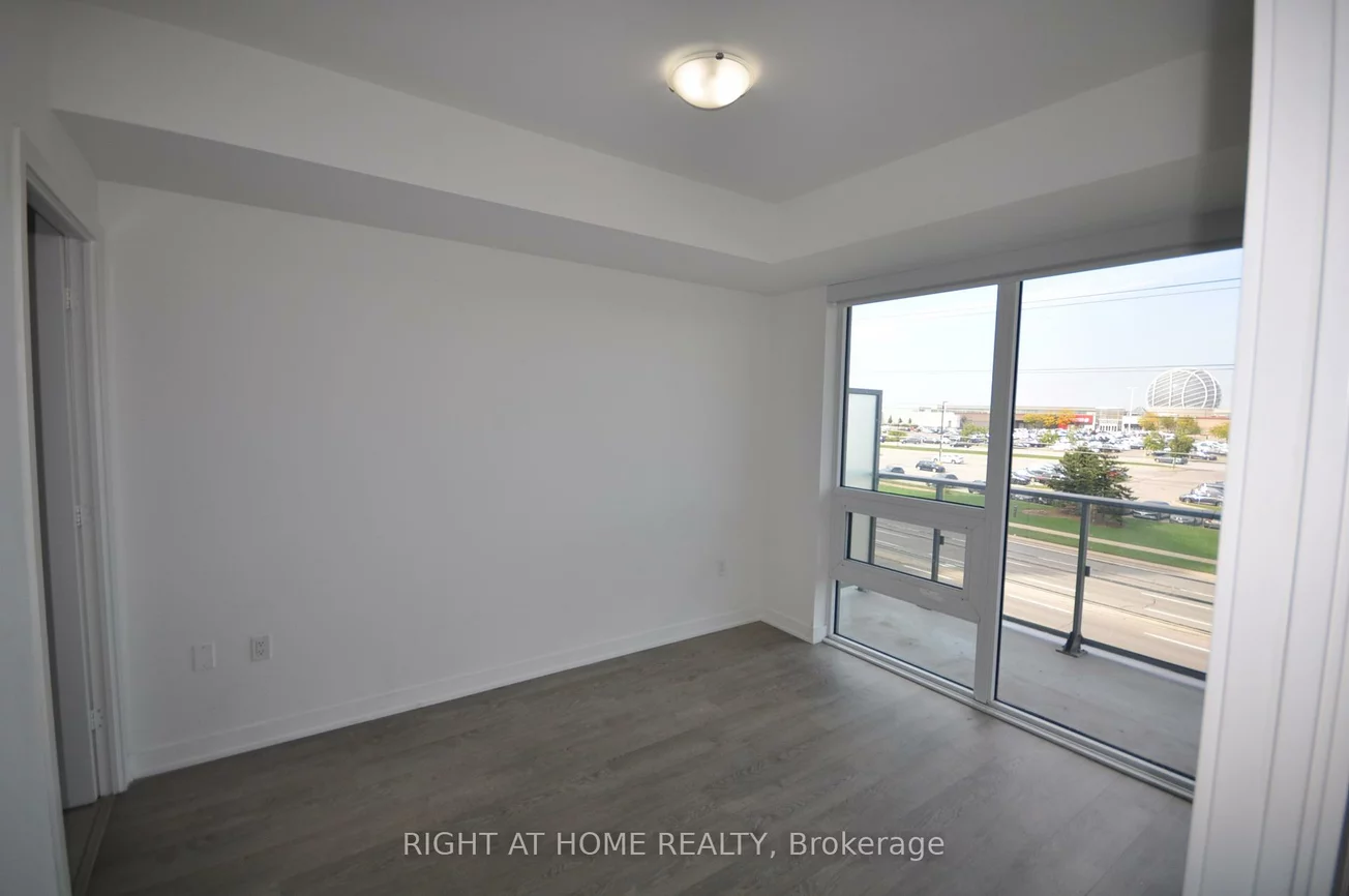 4675, Metcalfe, Central Erin Mills, Mississauga