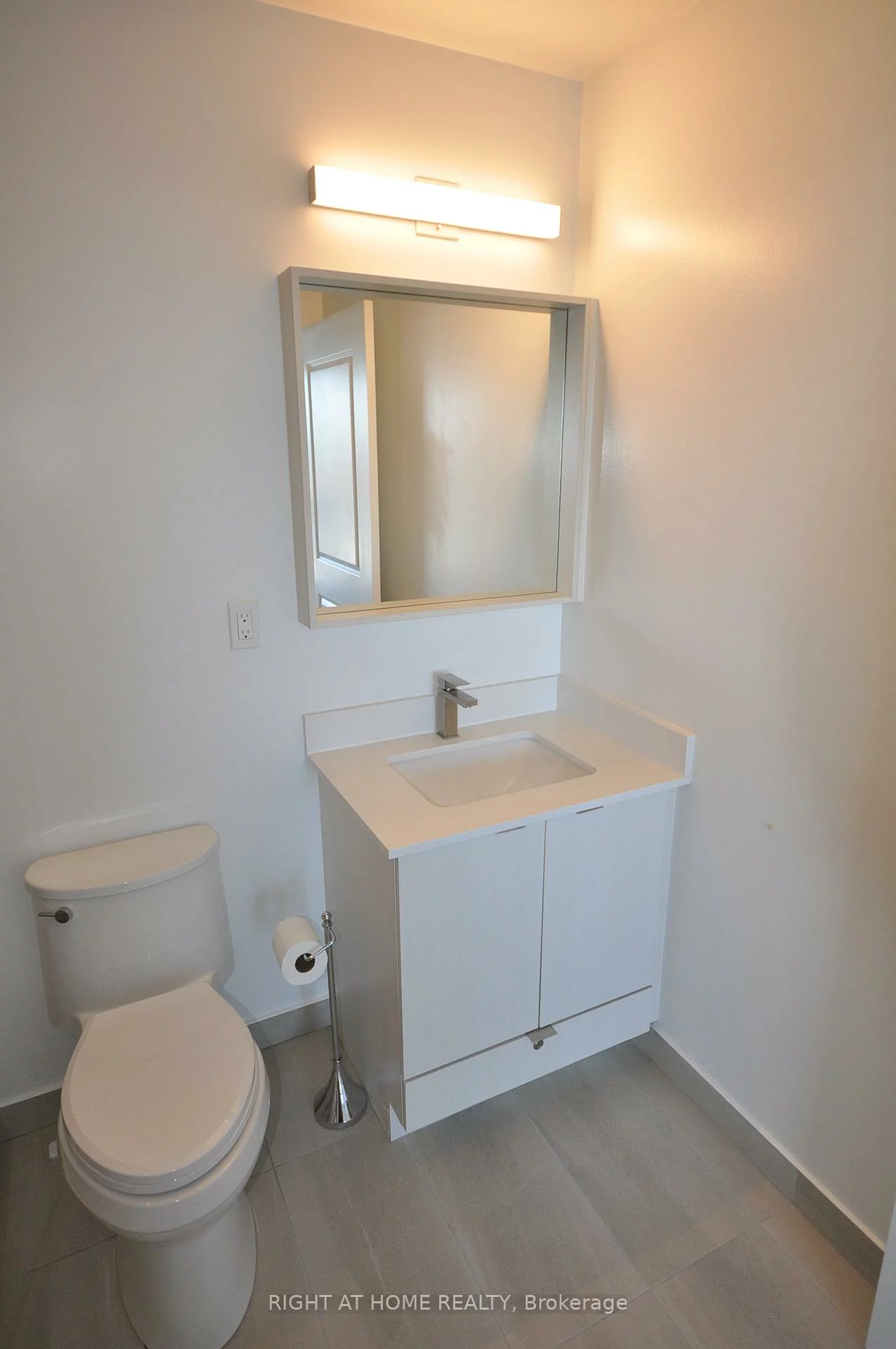 4675, Metcalfe, Central Erin Mills, Mississauga