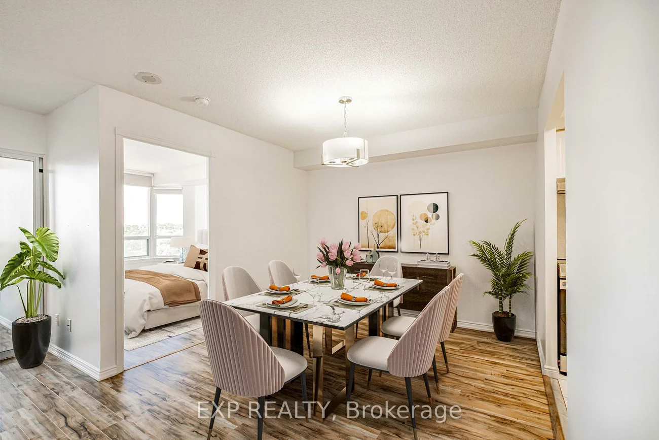 135, Hillcrest, Cooksville, Mississauga