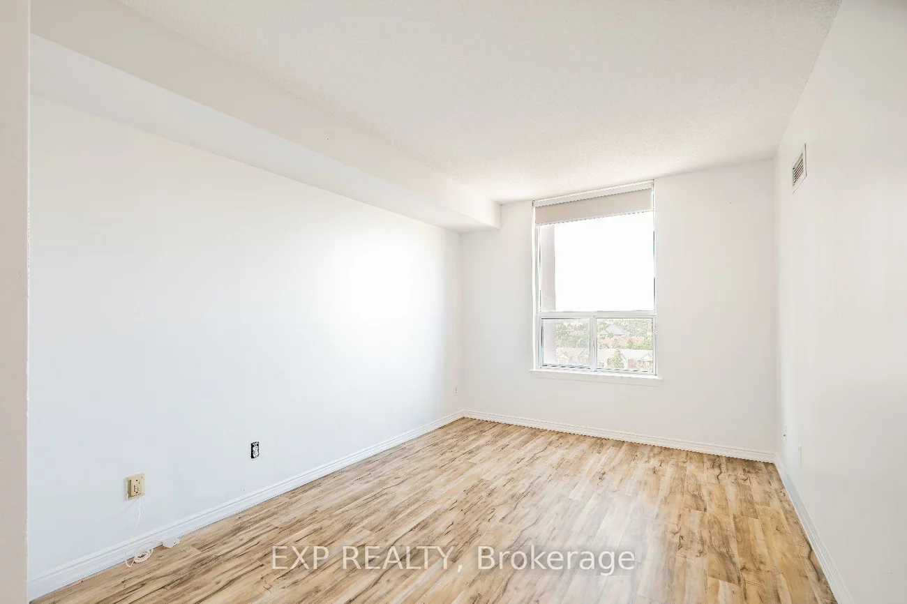 135, Hillcrest, Cooksville, Mississauga