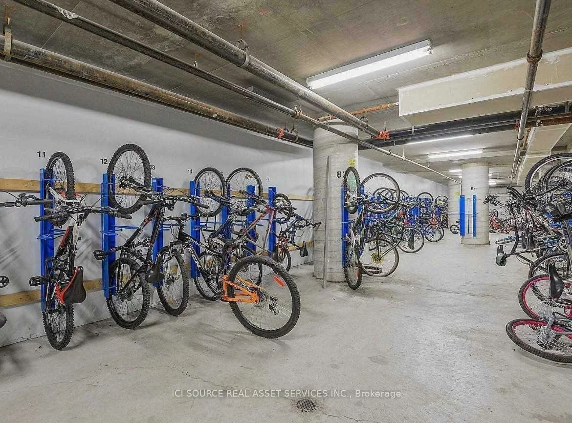 350, Webb, City Centre, Mississauga