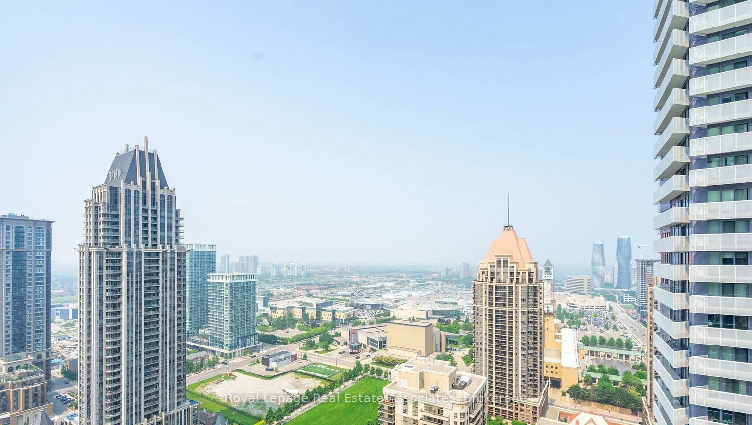 4070, Confederation, City Centre, Mississauga