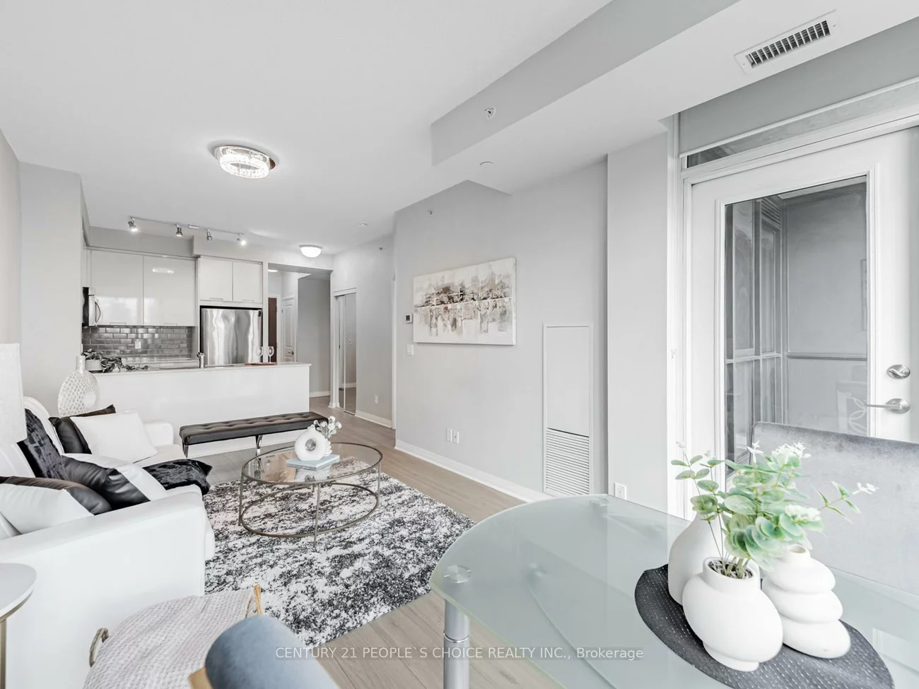 75, Eglinton, Hurontario, Mississauga