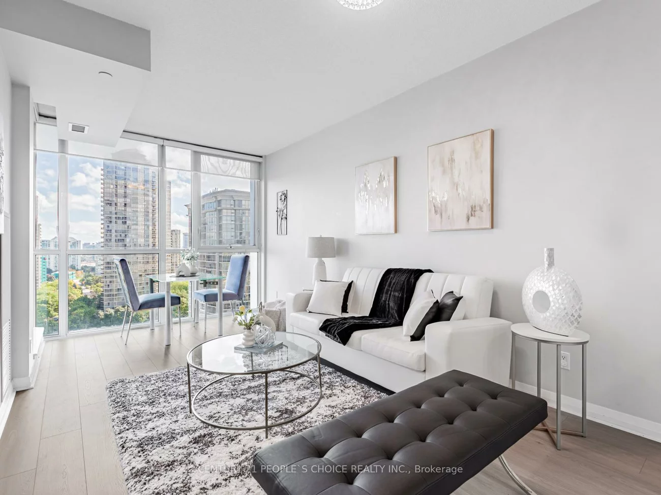 75, Eglinton, Hurontario, Mississauga