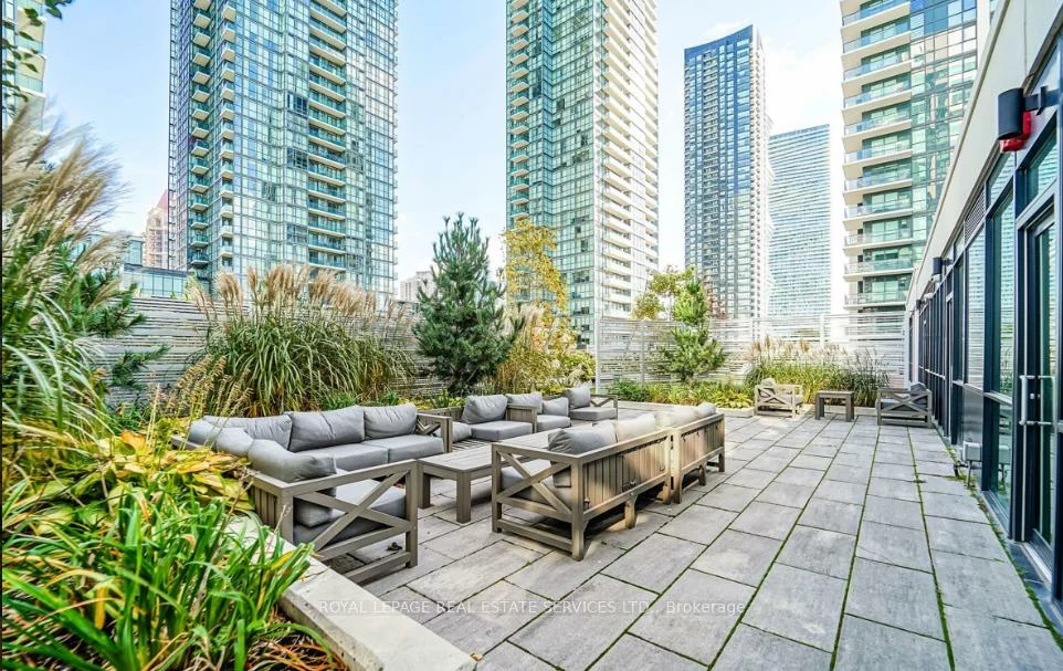 4085, Parkside Village, Creditview, Mississauga