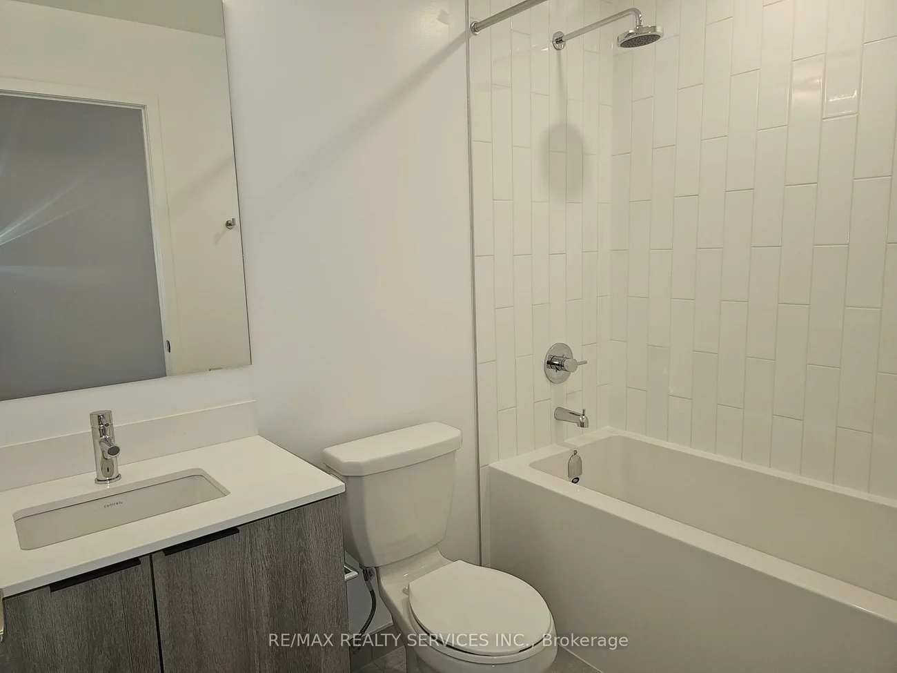 2485, Eglinton, Central Erin Mills, Mississauga