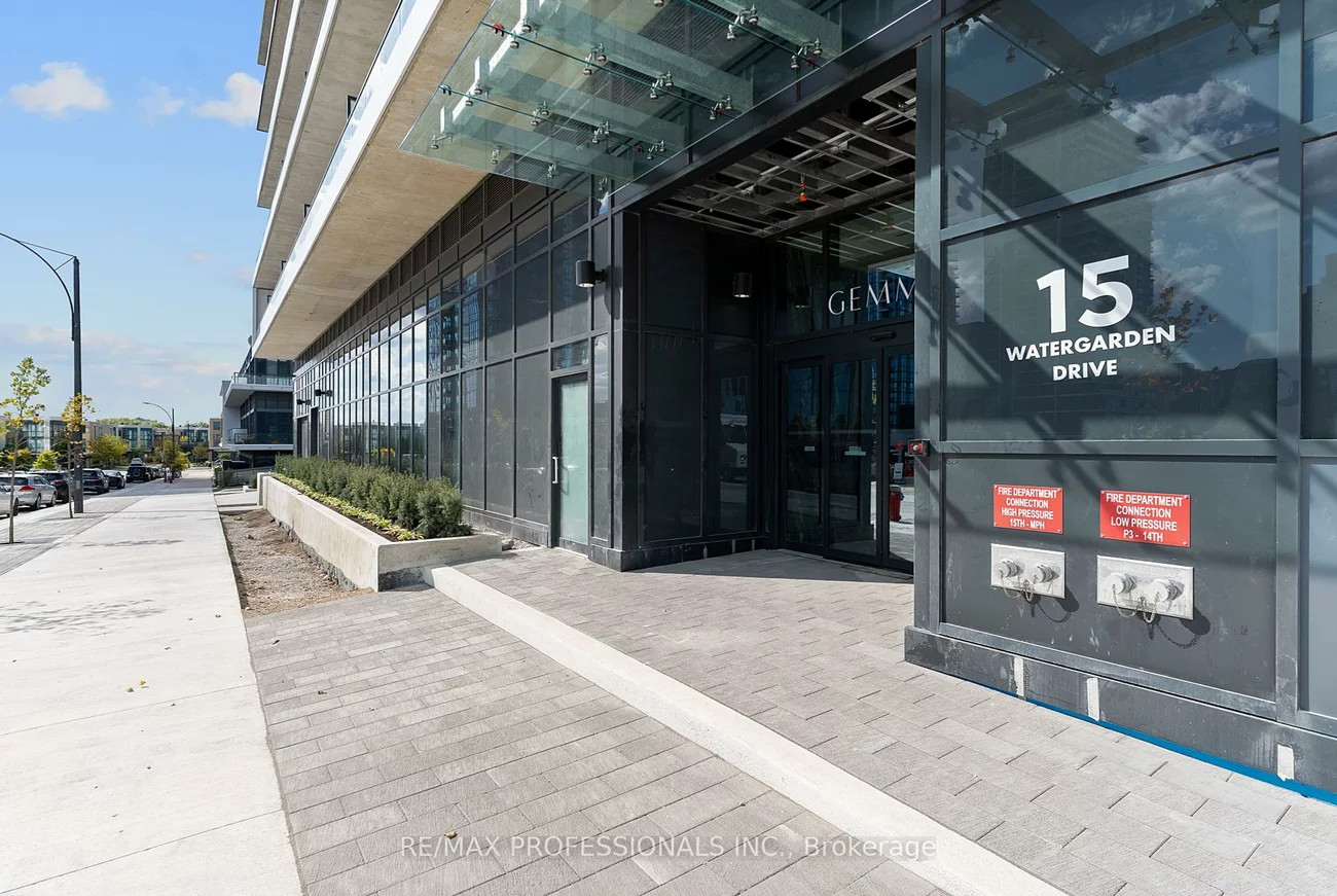 15, Watergarden, Hurontario, Mississauga