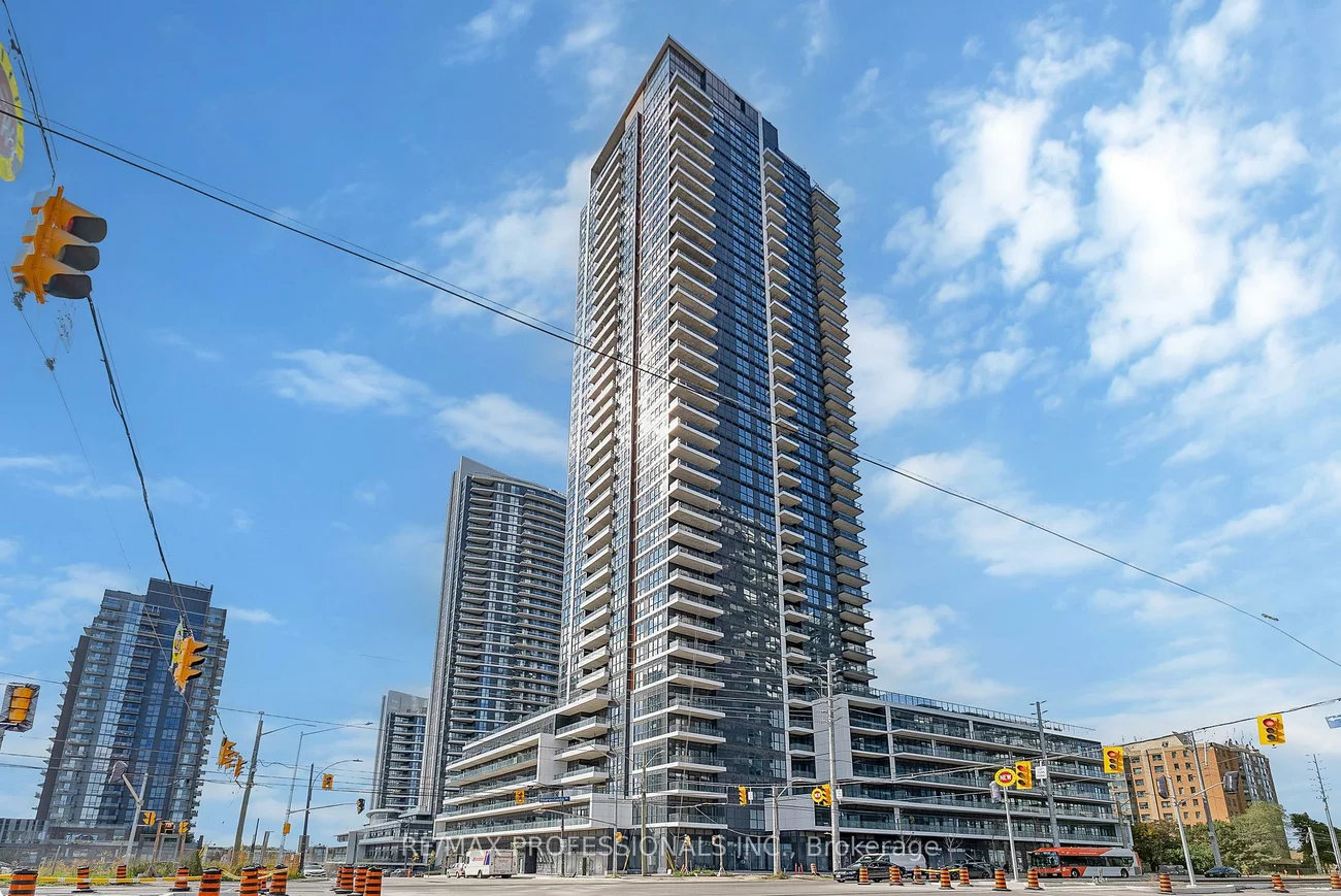 15, Watergarden, Hurontario, Mississauga