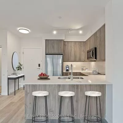 15, Watergarden, Hurontario, Mississauga
