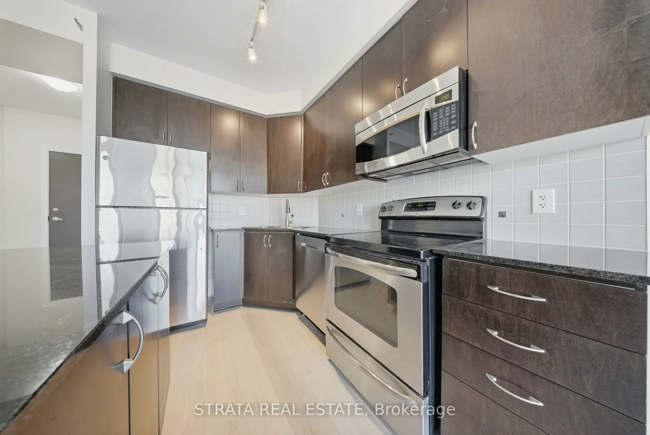 223, Webb, City Centre, Mississauga