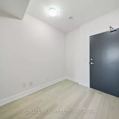 223, Webb, City Centre, Mississauga