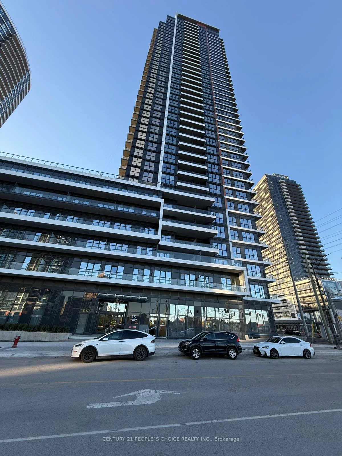 15, Watergarden, Hurontario, Mississauga