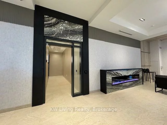 15, Watergarden, Hurontario, Mississauga