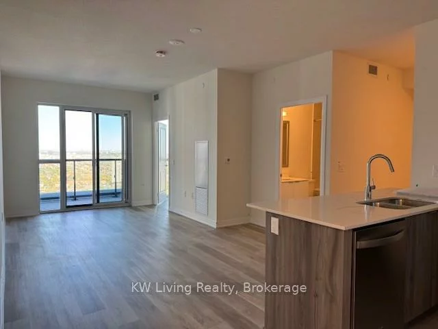 15, Watergarden, Hurontario, Mississauga