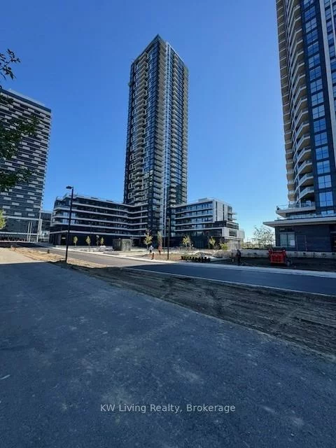15, Watergarden, Hurontario, Mississauga