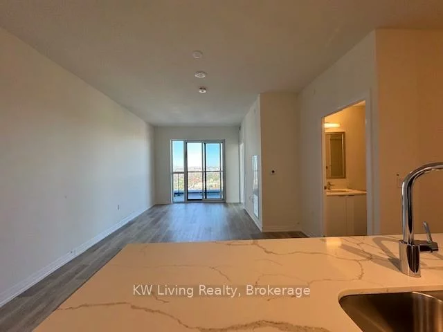 15, Watergarden, Hurontario, Mississauga