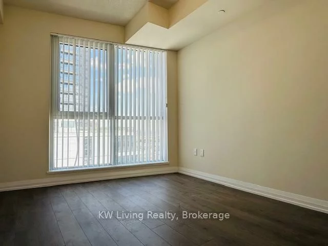 35, Watergarden, Hurontario, Mississauga