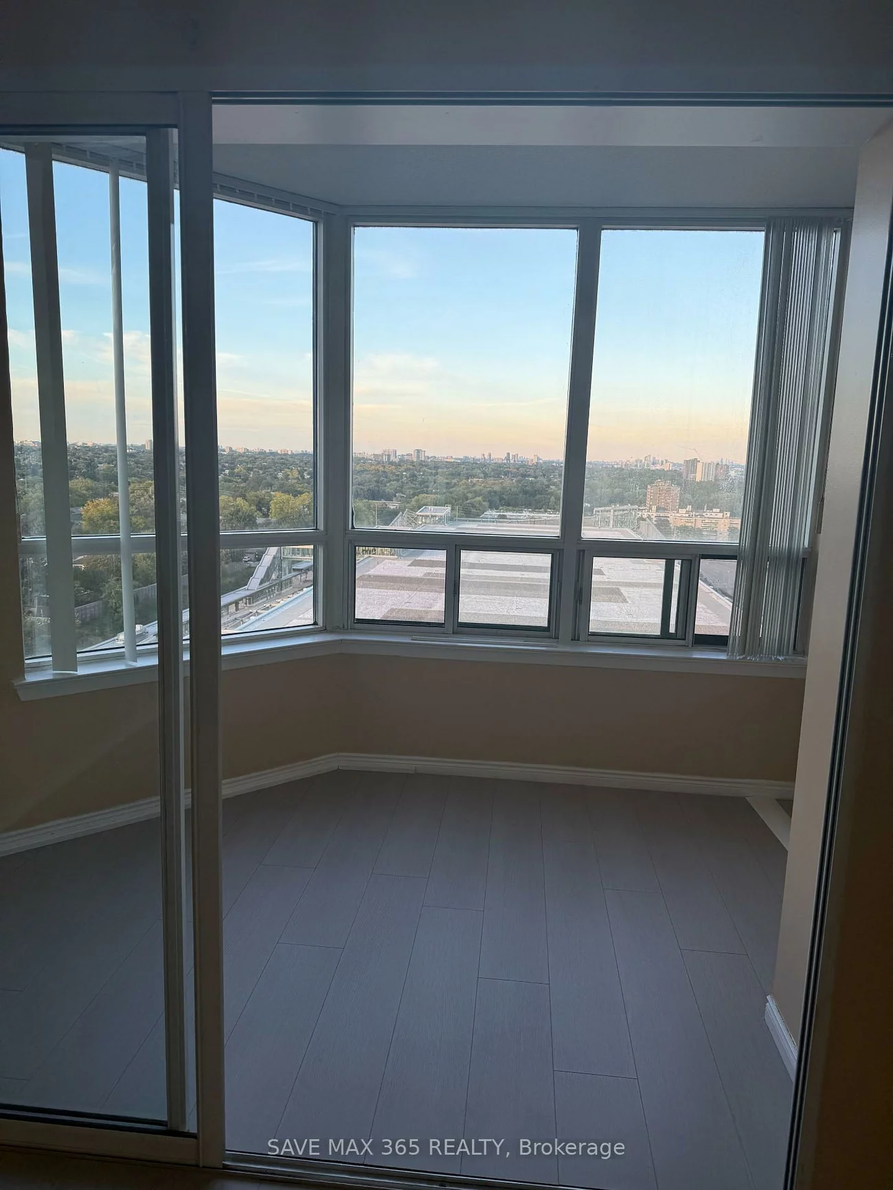 135, Hillcrest, Cooksville, Mississauga