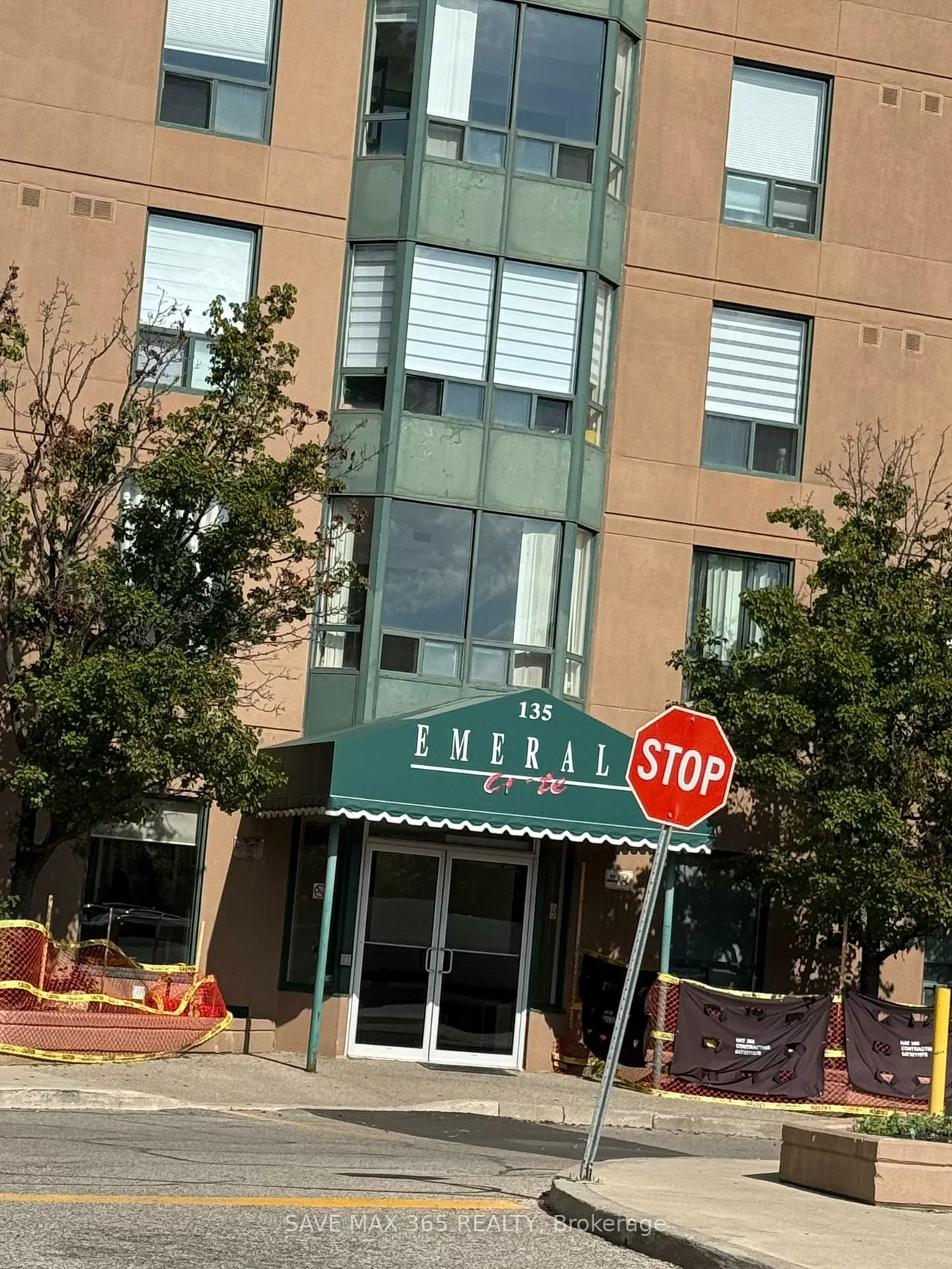135, Hillcrest, Cooksville, Mississauga