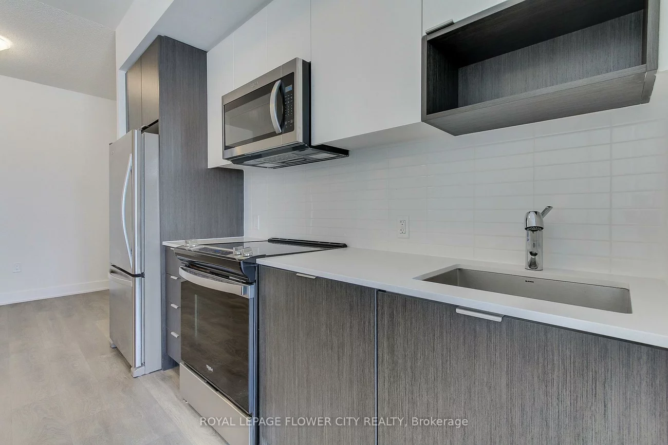 202, Burnhamthorpe, Mississauga Valleys, Mississauga