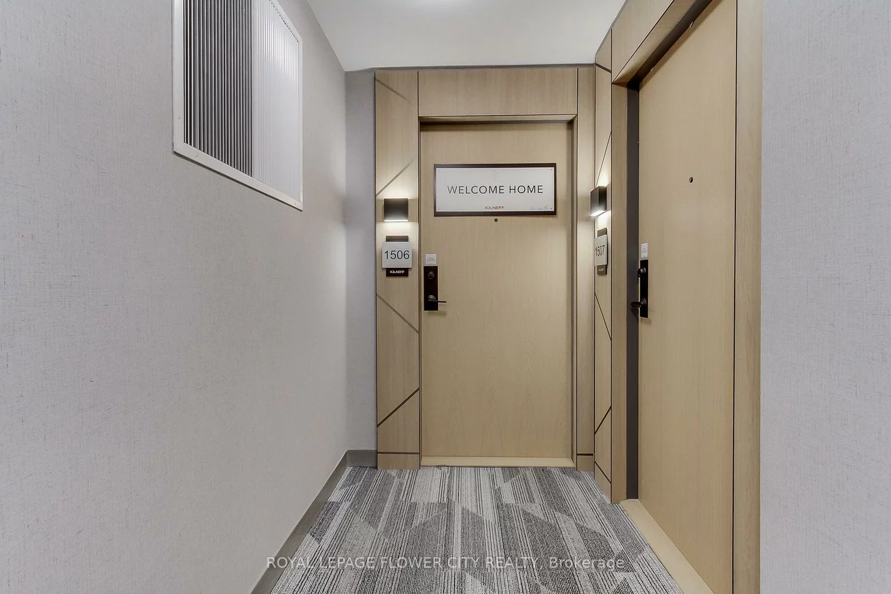 202, Burnhamthorpe, Mississauga Valleys, Mississauga