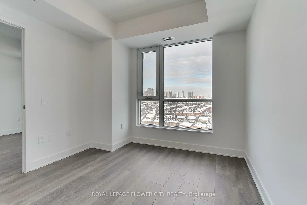 202, Burnhamthorpe, Mississauga Valleys, Mississauga