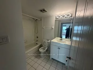 135, Hillcrest, Cooksville, Mississauga