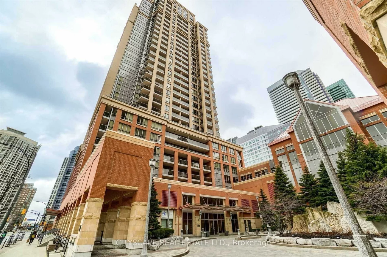 4080, LIVING ARTS, City Centre, Mississauga