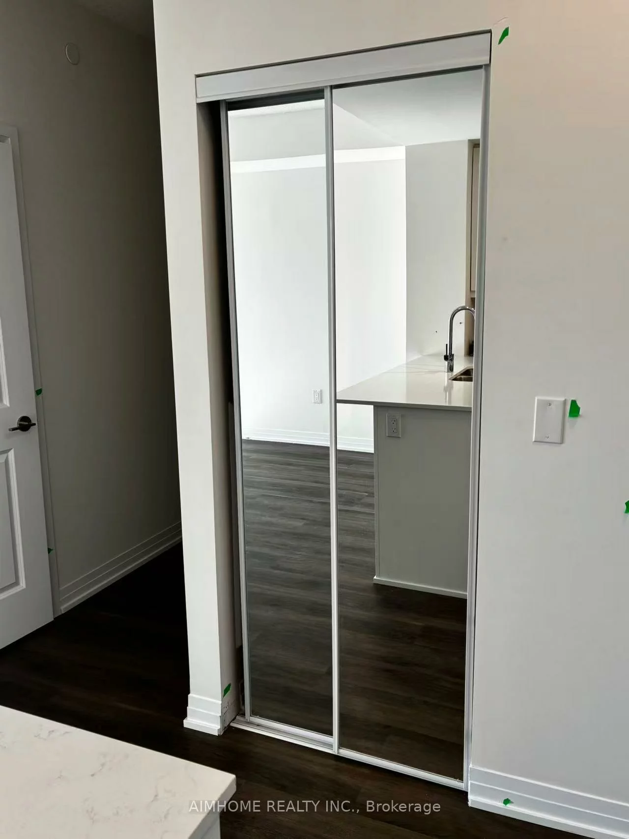 15, watergarden, Hurontario, Mississauga