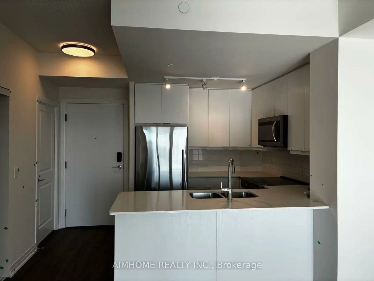 15, watergarden, Hurontario, Mississauga