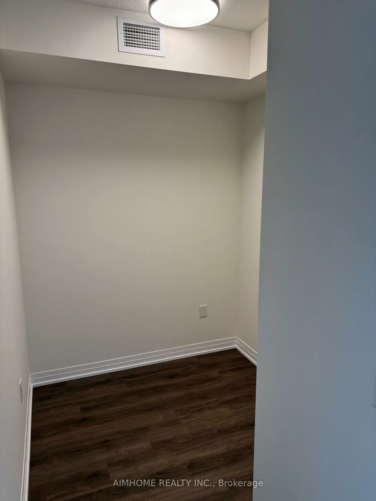 15, watergarden, Hurontario, Mississauga